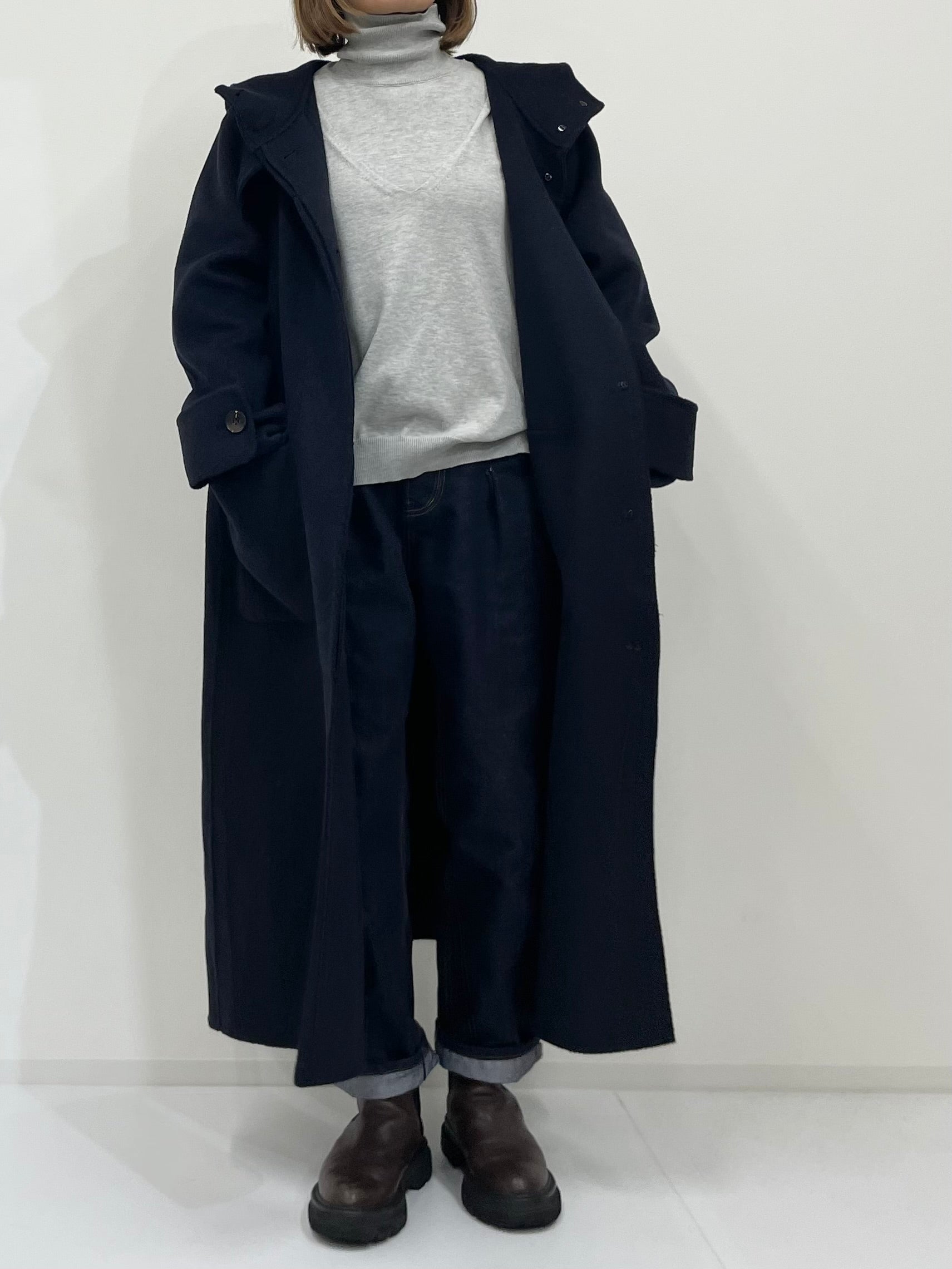 ウールフードデザインロングコート – DALI GOAT